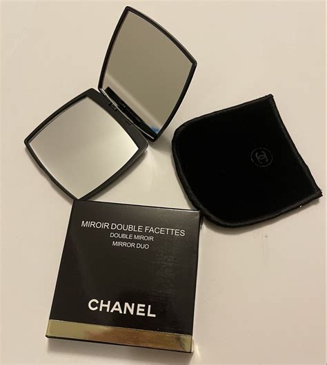 chanel gifts for bridesmaids|MIROIR DOUBLE FACETTES Mirror duo .